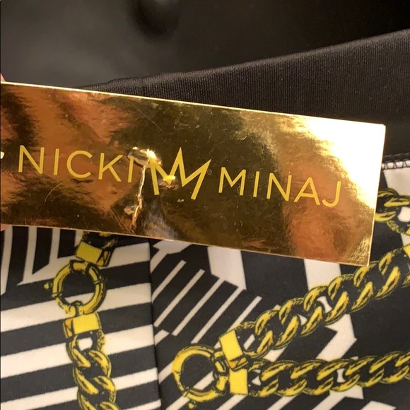 Pants - Picture 3 of 4